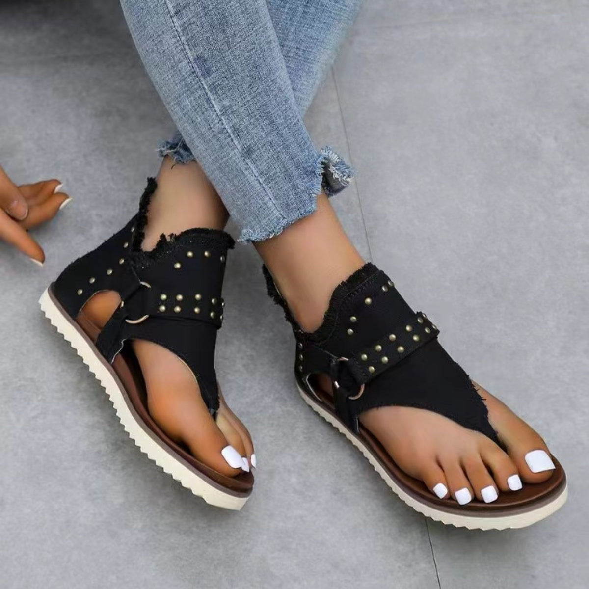 Elegant fashion Flat Sandals