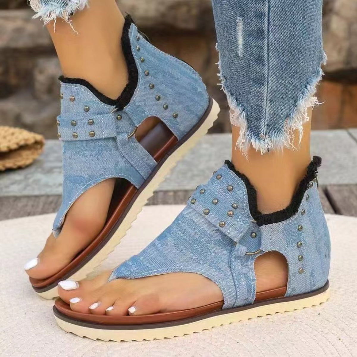 Elegant fashion Flat Sandals